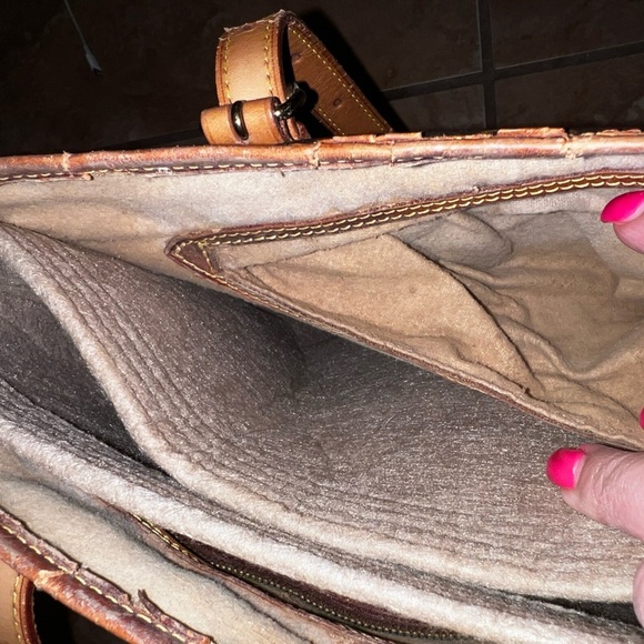 Authentic Louis Vuitton vintage bucket bag. - Picture 6 of 10